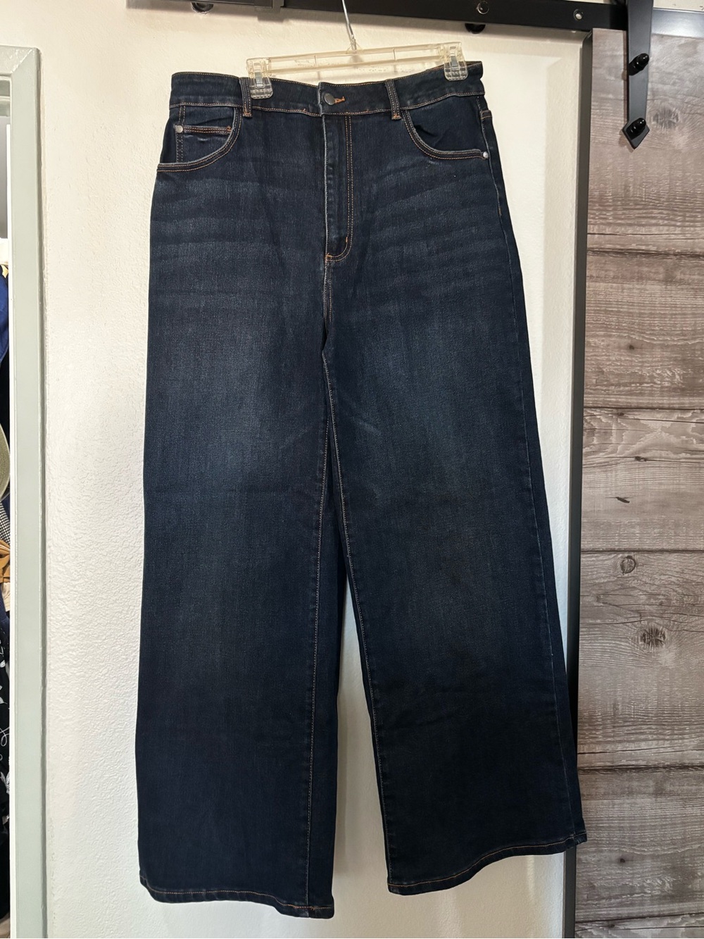 High-Rise Wide Leg Jeans in Dark Blue